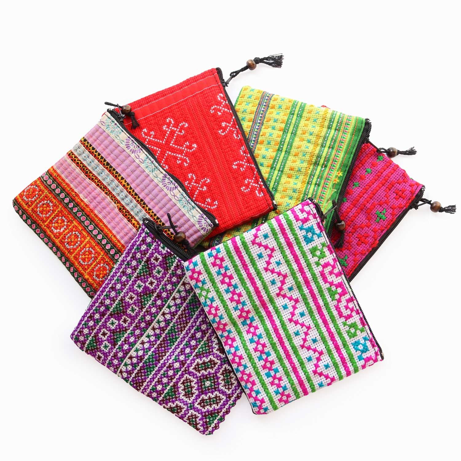 モン族 刺繍 ポーチ｜タイ・チェンマイ直輸入 ハンドメイド 民族柄