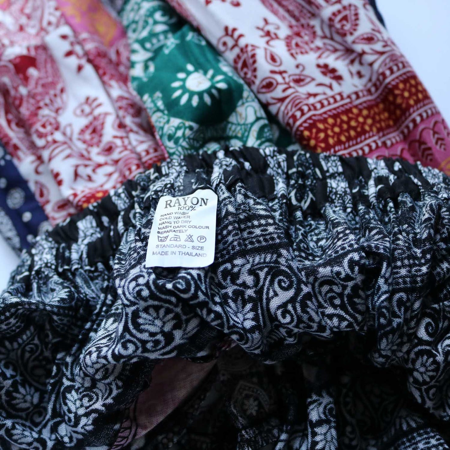 パッチワーク フレアスカート - カラフルタイパンツ柄 2