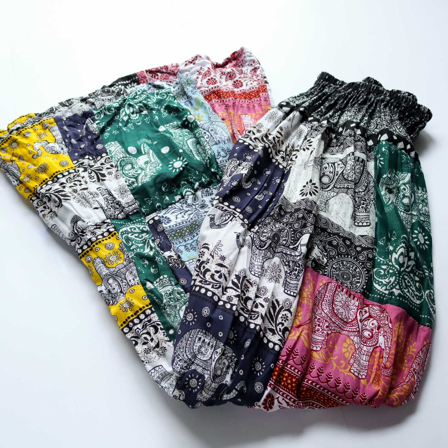 パッチワーク フレアスカート - カラフルタイパンツ柄 2