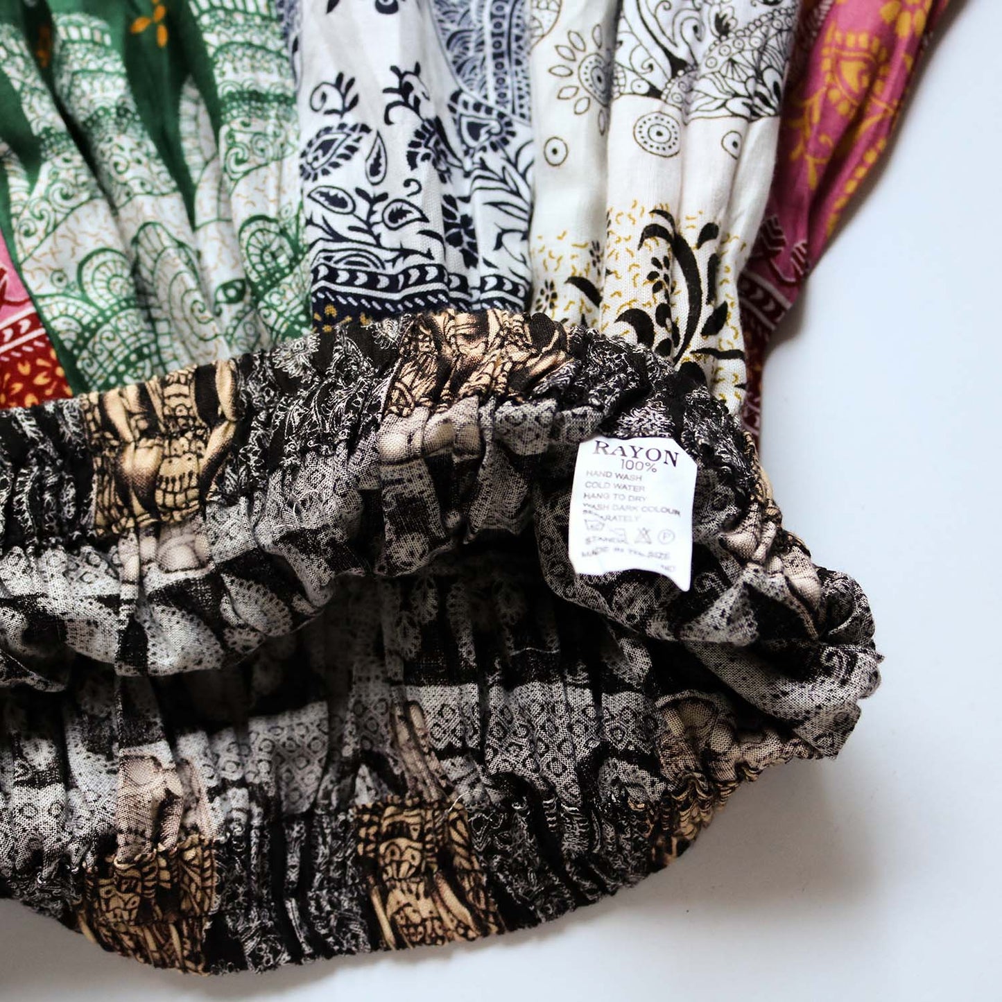 パッチワーク フレアスカート - カラフルタイパンツ柄 1