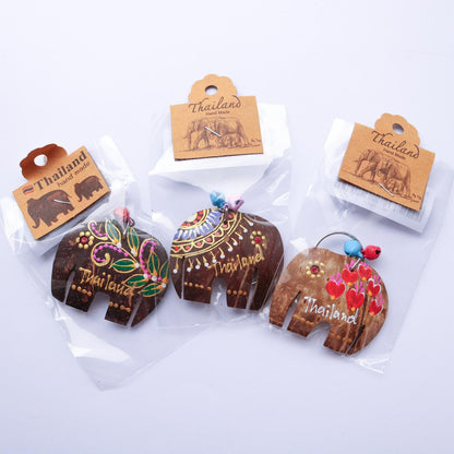 ココナッツシェル 象のハンドペイントキーホルダー