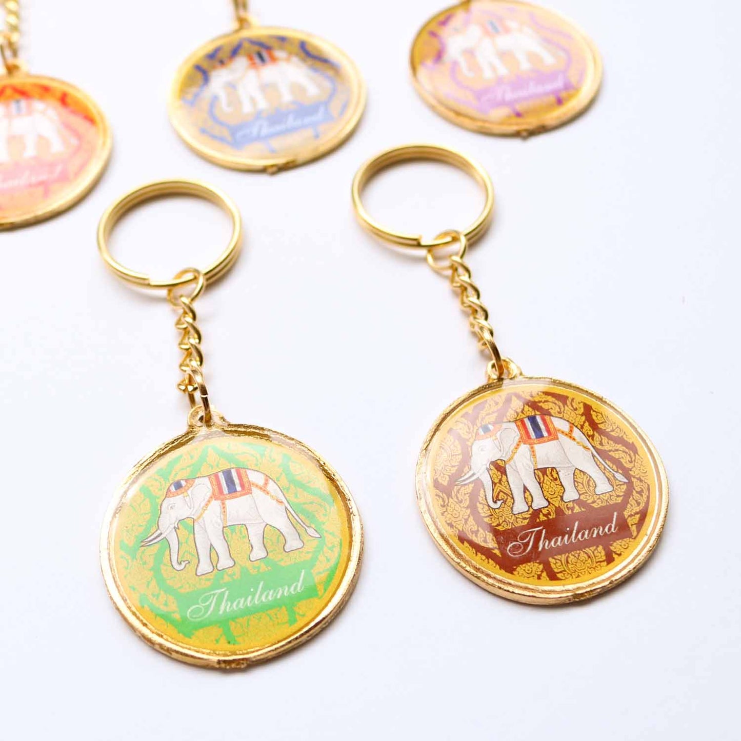 幸運の象モチーフ メダル風メタルキーホルダー