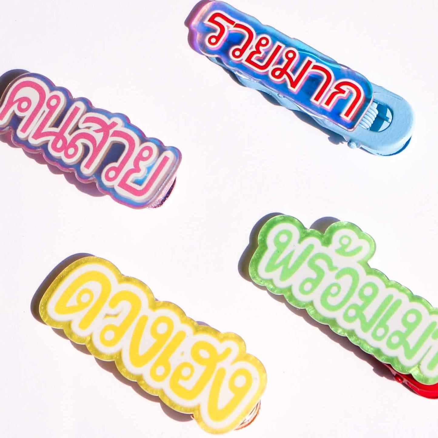 タイ語・タイ文字 Y2Kヘアクリップ