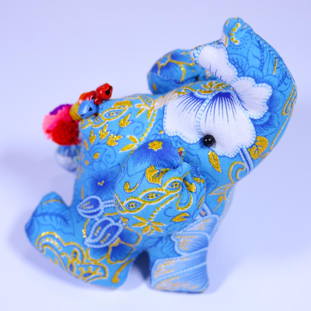 水浴びをする子ゾウ　ゾウ　ぞう　ぬいぐるみ　ドイツ　ヴィンテージ 水浴びをする子ゾウ ゾウ ぞう ぬいぐるみ ドイツ ヴィンテージ